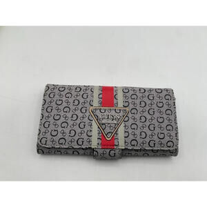Guess Trifold Wallet
